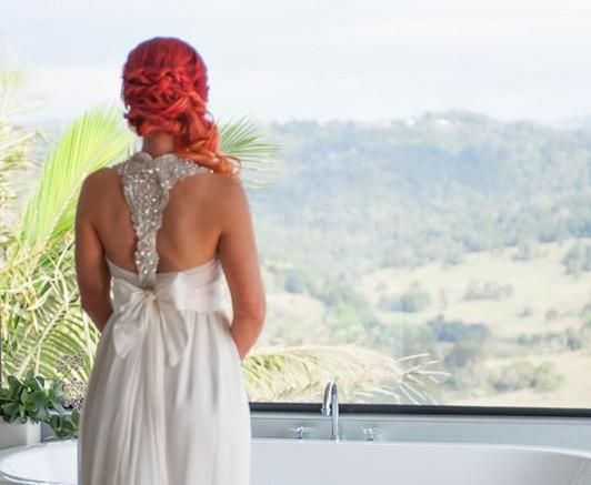contemporary bridal hair style