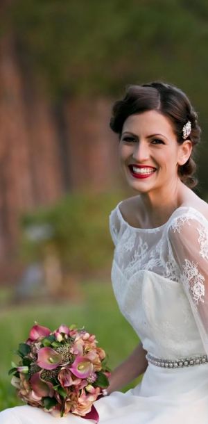 vintage bride hairstyle sunshine coast